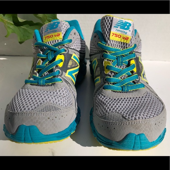 New Balance 750 V2 Women’s Running Shoes, 9.5 - Picture 4 of 12